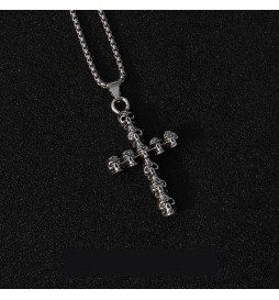 COLLIER CROIX TÊTES DE MORT LONGUEUR 70 CM